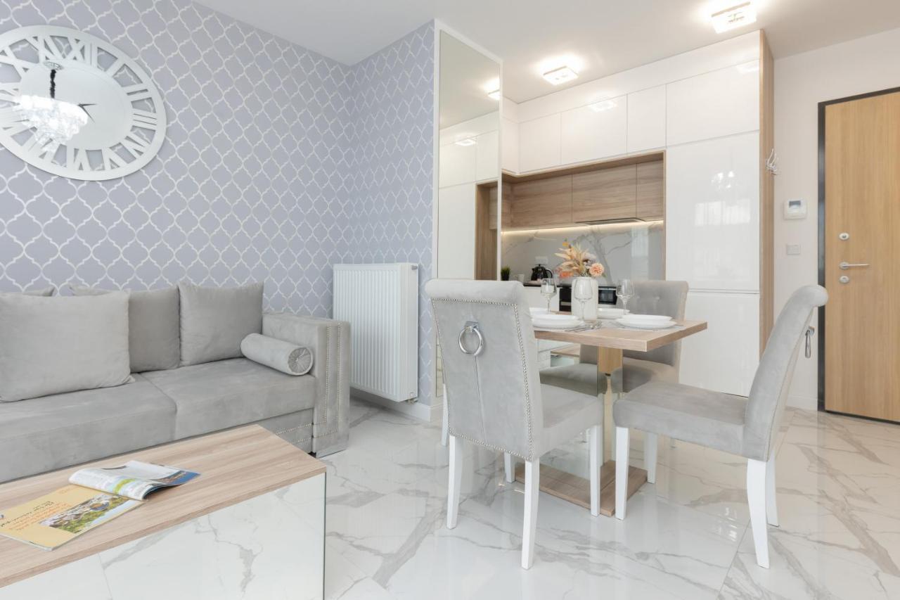 Cosy Apartment On Wola Goleszowska By Noclegi Renters Varšava Exteriér fotografie